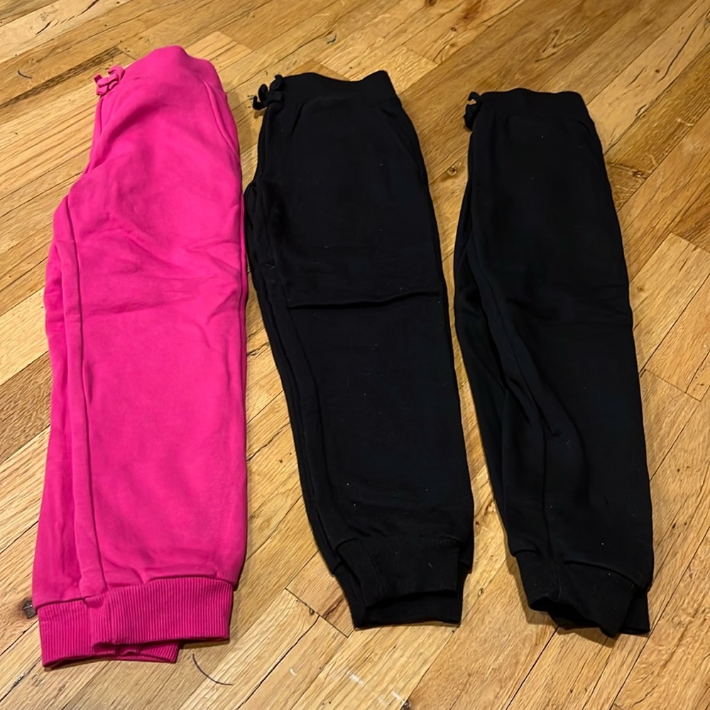 Children’s Place sweatpants a lot of 3